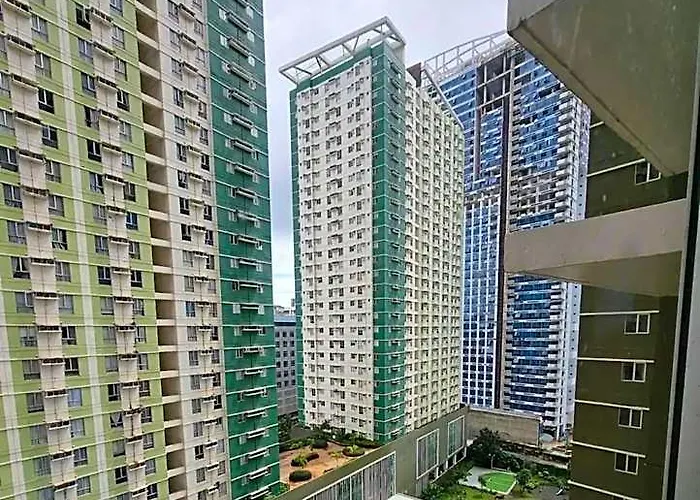 Hotel Serene Minimalist Inside It Park Cebu